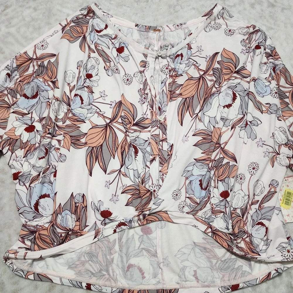 Free People Keepin On Blouse Womens Sz S Pink Floral High Low Boho Festival NWT